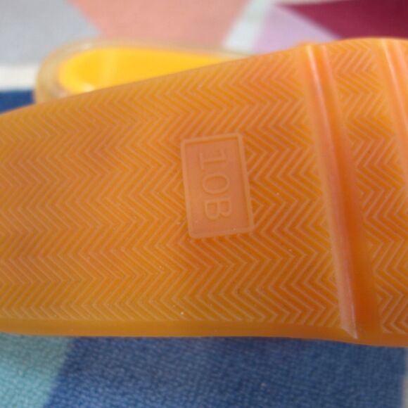 Tory Burch Embossed Bubble Jelly Slides BUMBLEBEE Size 10 - Picture 6 of 6